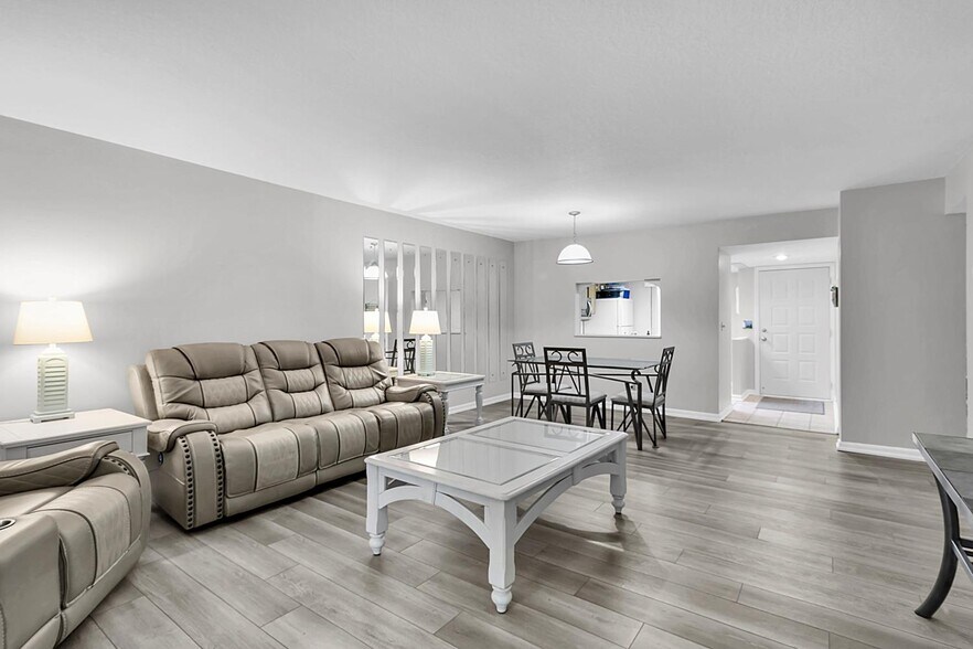 Building Photo - 3590 Magnolia Ridge Cir