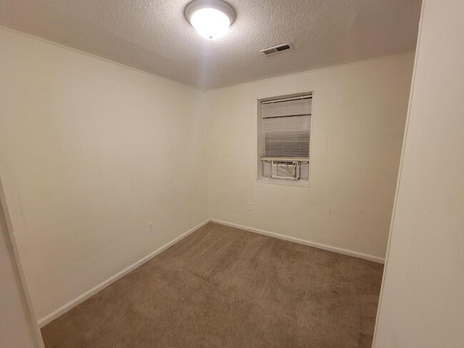 Building Photo - 5116 Twitty St