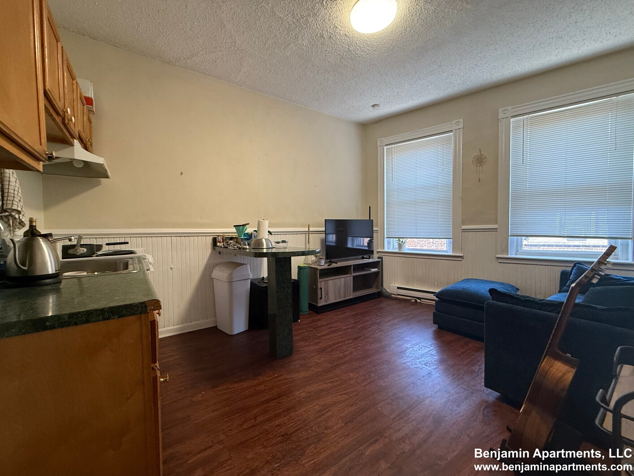 Building Photo - 883 Huntington Ave