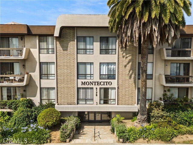 Building Photo - 2175 S Beverly Glen Blvd