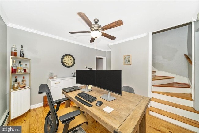 Building Photo - 313 N Market St