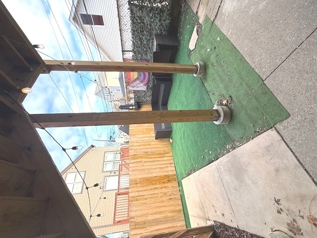 Building Photo - 2115 W Barry Ave