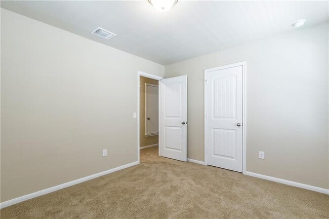 Building Photo - 6521 Ranchito Dr
