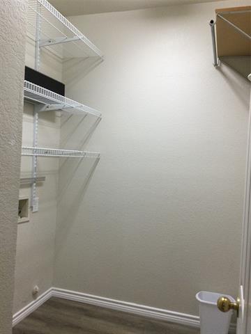 Building Photo - 9814 Glenshee Dr