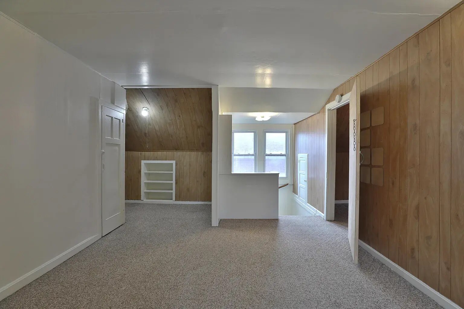 Building Photo - 2045 N 4th St