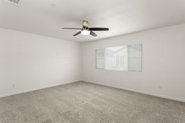 Building Photo - Gorgeous Home, One You Don't Want to Miss!
