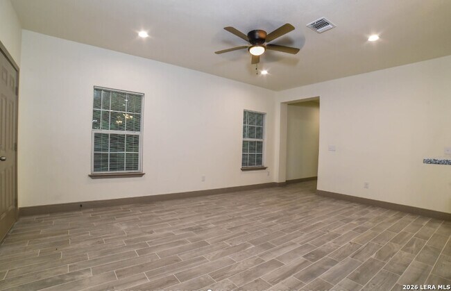 Building Photo - 222 E Lindbergh Blvd