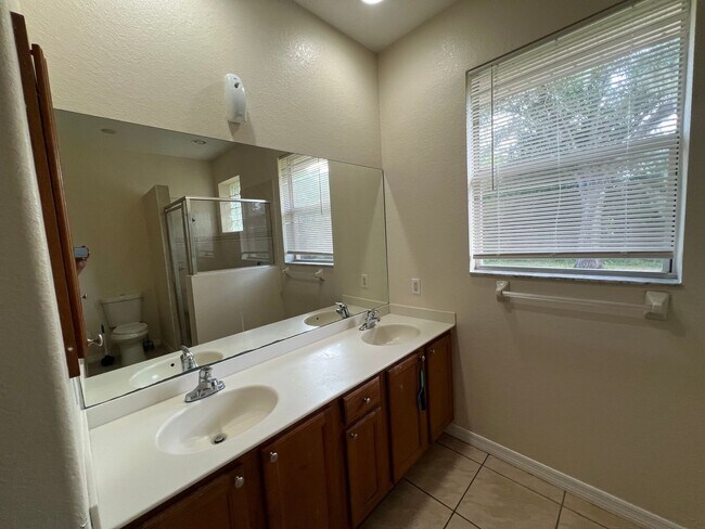 Building Photo - 2585 Yuma Ave
