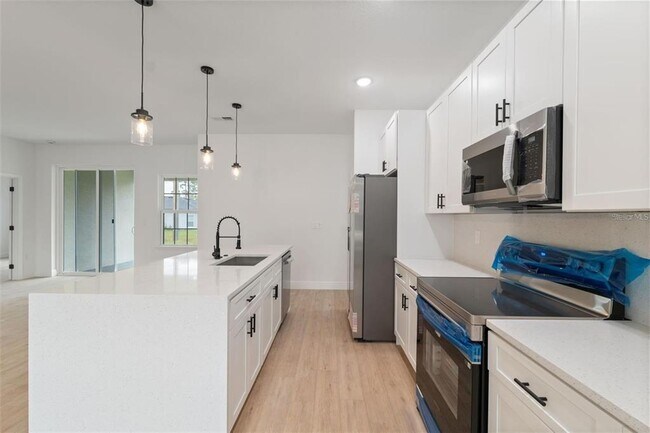 Building Photo - 17143 SW 40th Terrace