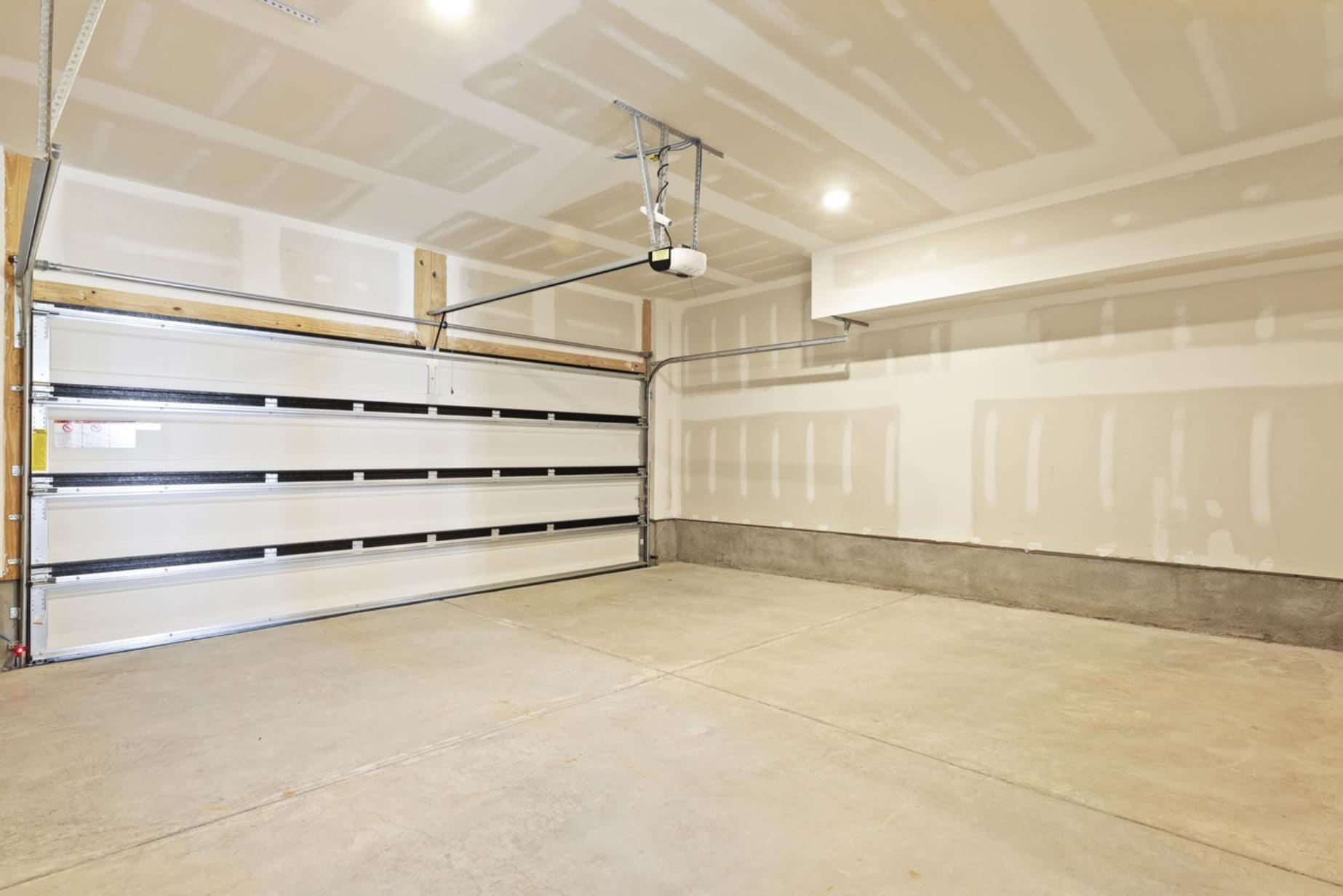 Garage - 421 Talbot Dr