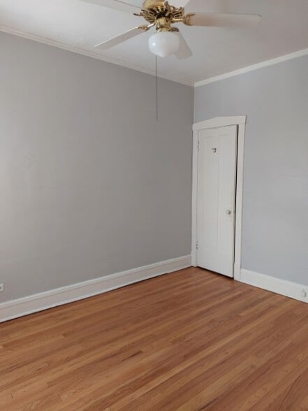 Building Photo - 4831 N Seeley Ave