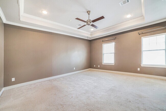 Building Photo - 5311 Kiam St