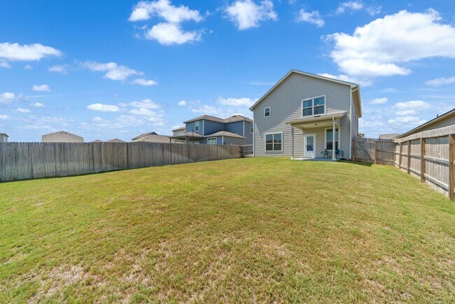 Building Photo - Stylish 4-Bedroom Home with Solar & Game R...