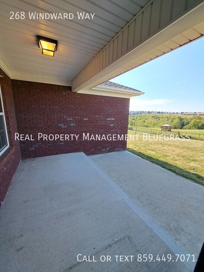 Building Photo - 268 Windward Way