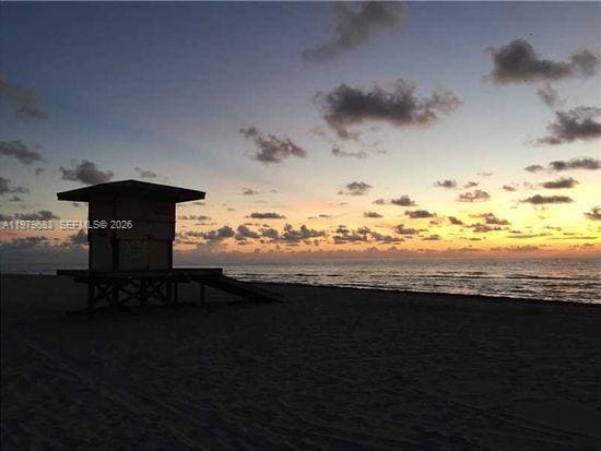 Building Photo - 2200 S Ocean Dr