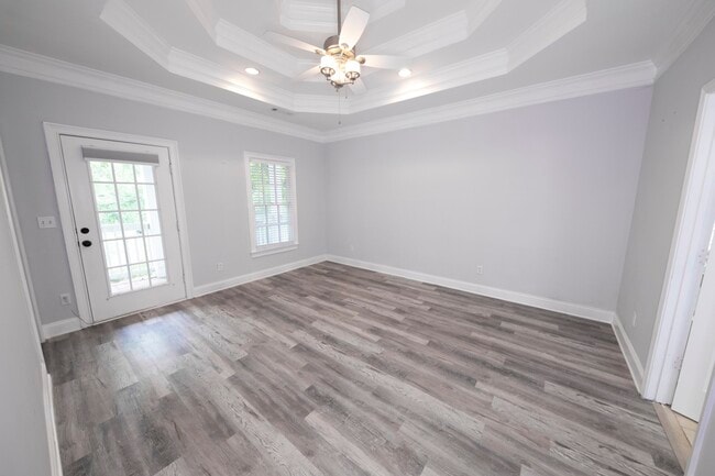 Building Photo - 964 Hank Aaron Dr SE