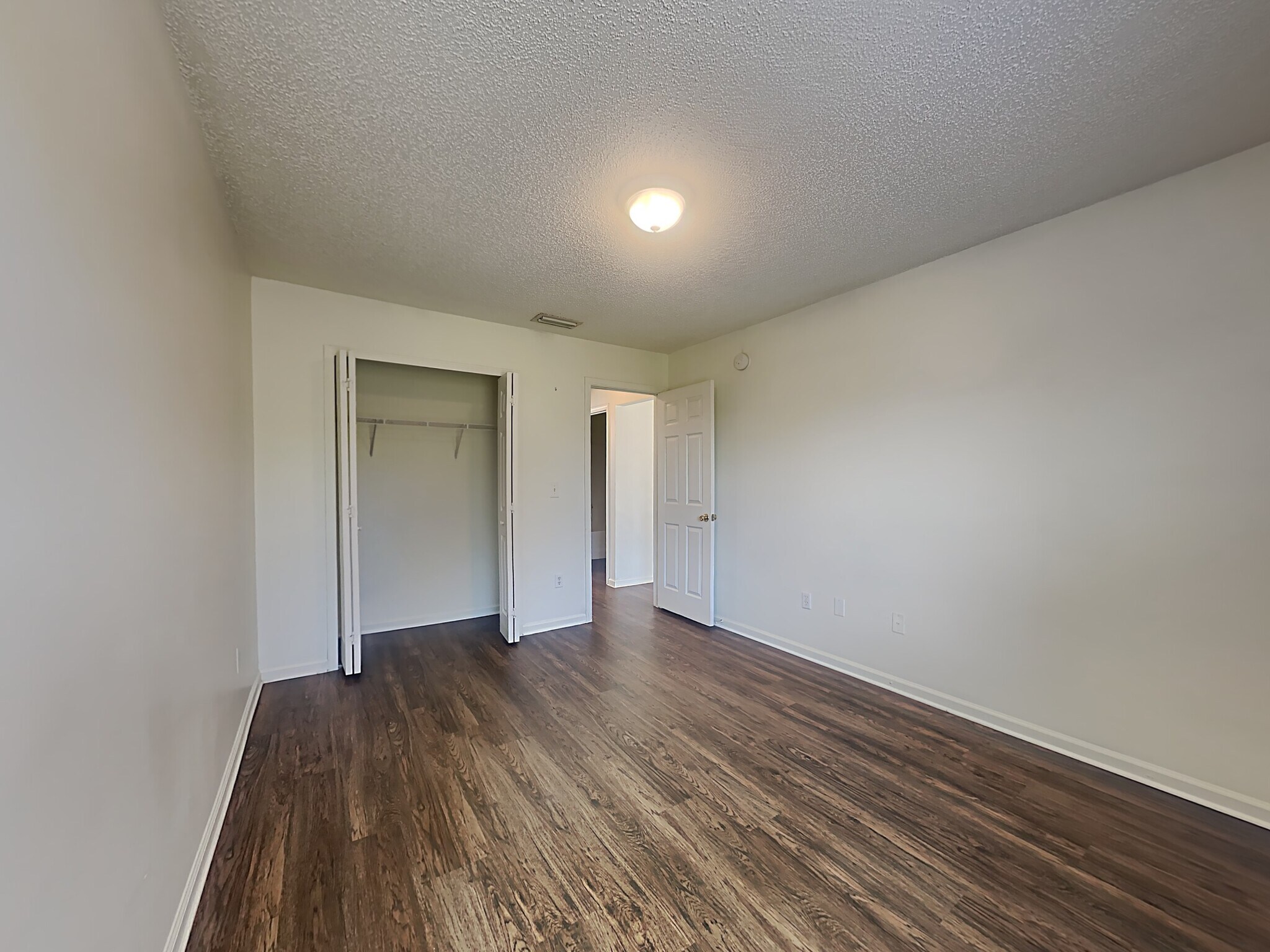 Building Photo - 624 Fallen Timbers Dr