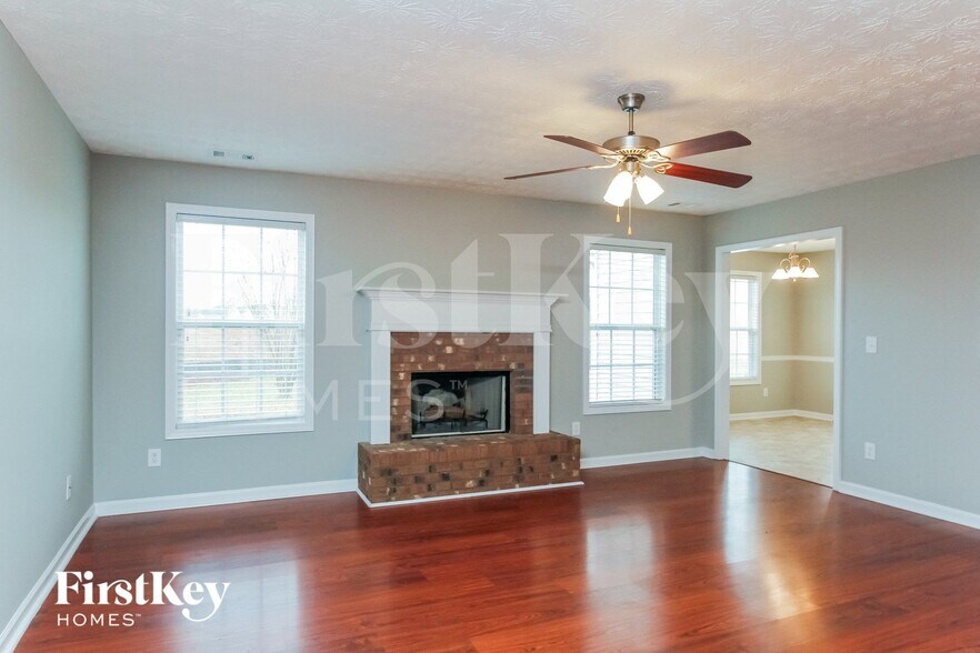 Building Photo - 85 Natalie Ct