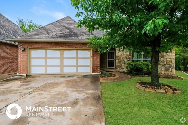 Building Photo - 4640 Olde Village Cir