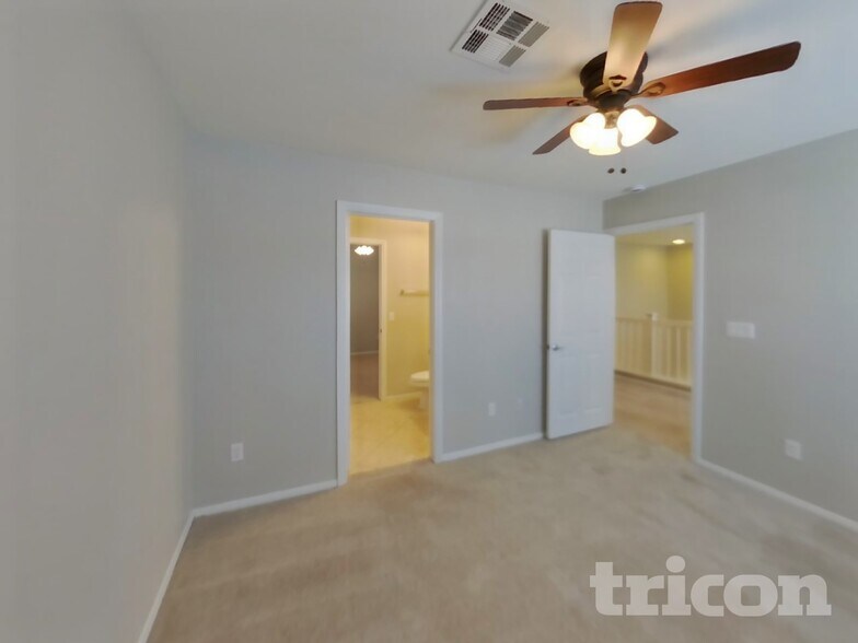 Building Photo - 9081 Last Hope Ave