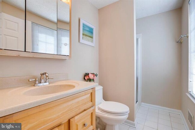 Building Photo - 10718 Freds Oak Ct