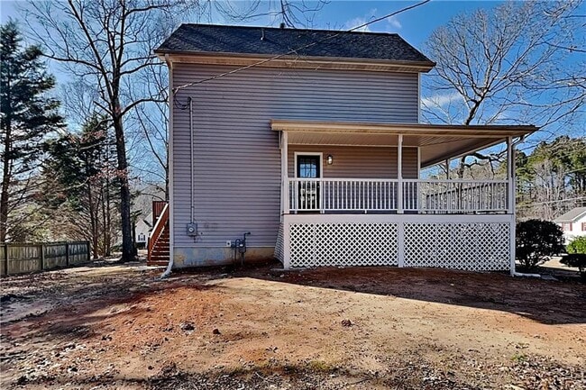 Building Photo - 11 Emerald Ct