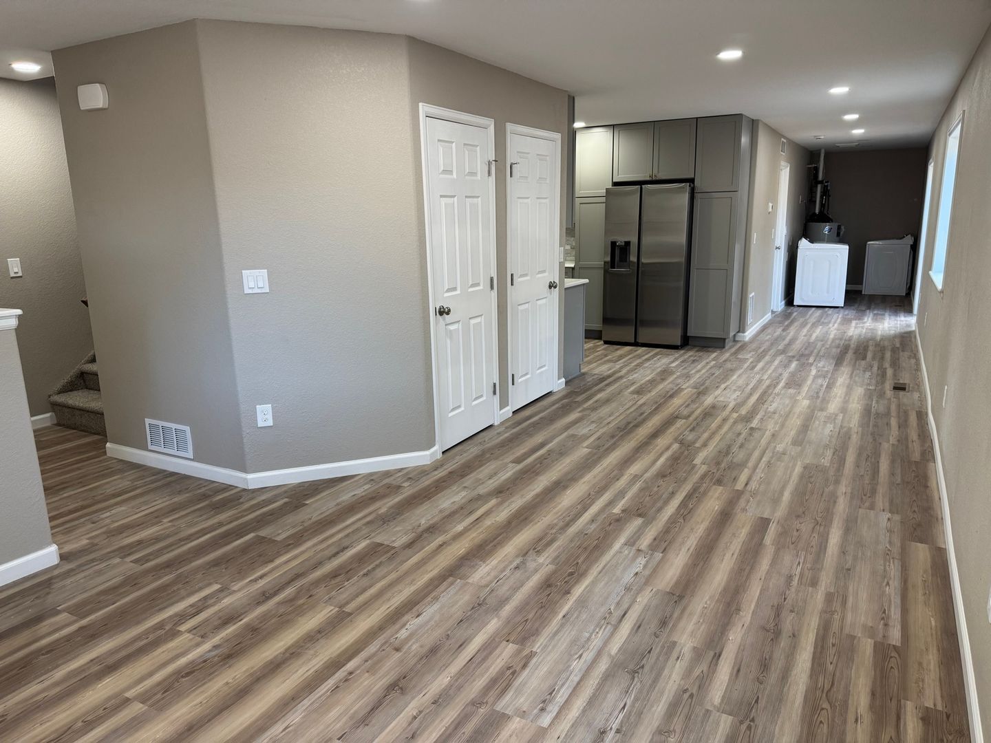 Building Photo - 227 Crestone Ave