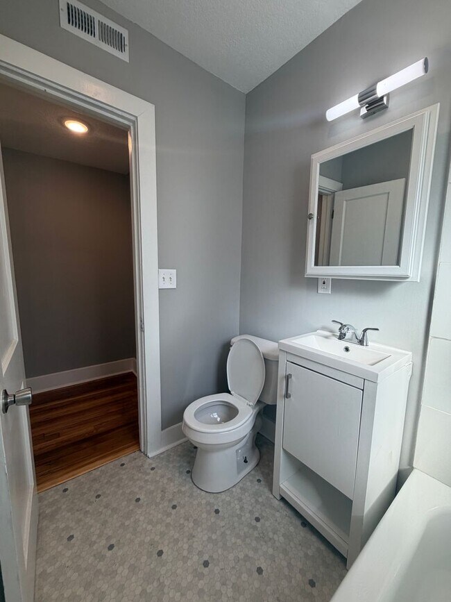 Interior Photo - South Plaza Apartments