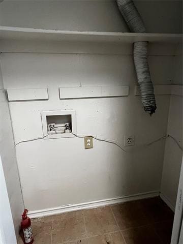Building Photo - 2416 Lakeview Cir
