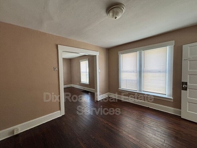 Building Photo - 1509 Taylor Ave