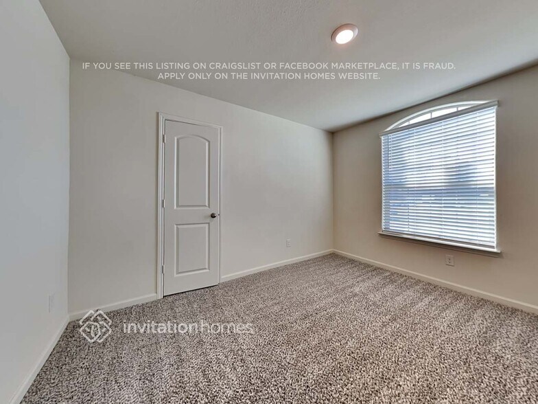 Building Photo - 135 Magnolia Dr