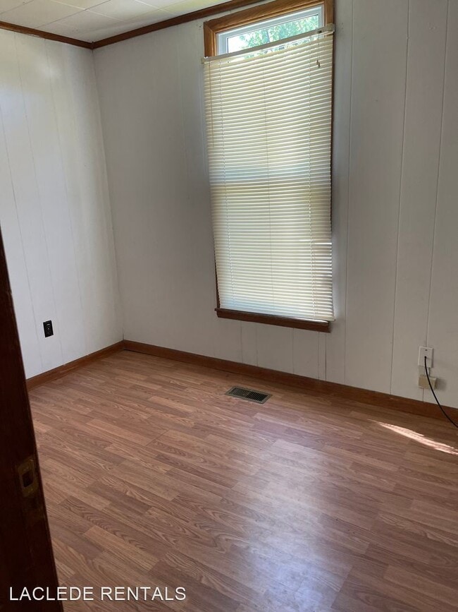 Building Photo - 2 br, 1 bath House - 209 Winsor