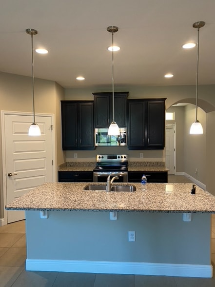 Building Photo - 9537 Waterway Passage Dr