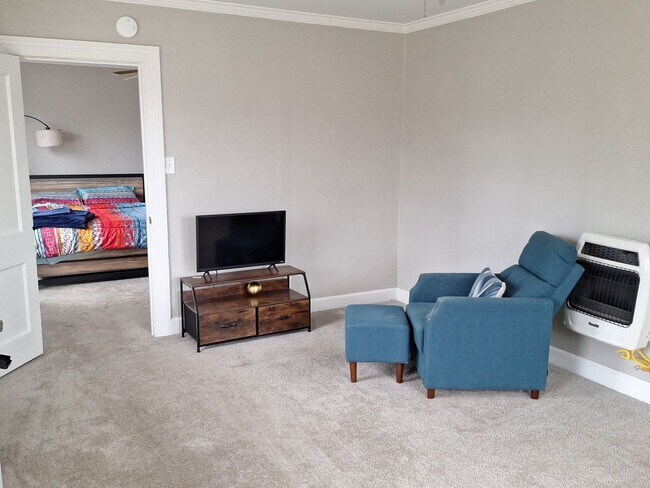 Building Photo - 15th Ave 2019**Raymer