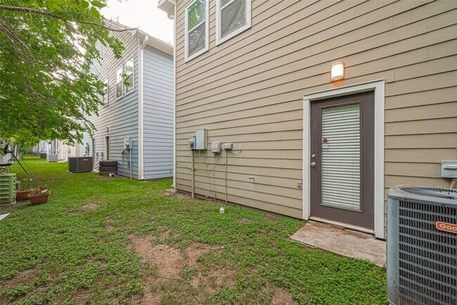 Building Photo - 15415 Addicks Stone Dr