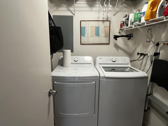 Building Photo - 2920 Florida Blvd