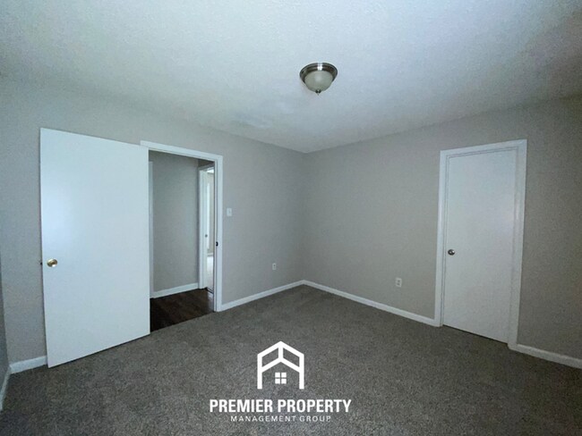 Building Photo - Millington Charm | 3BR/2BA with High Vaulted Ceilings & Rustic Fireplace