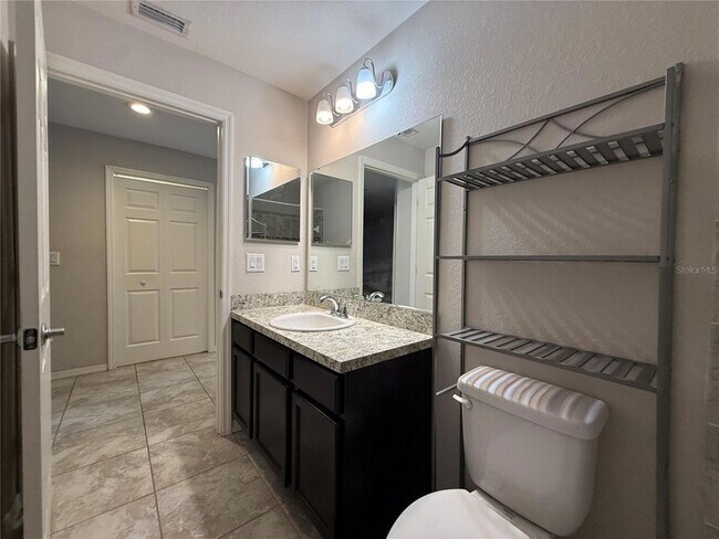 Building Photo - 5011 Chipotle Ln