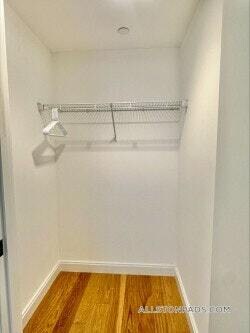 Building Photo - 83 Gardner St