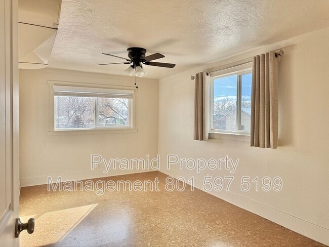 Building Photo - 729-731 W 100 S