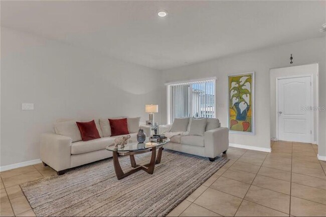 Building Photo - 1866 Red Canyon Dr