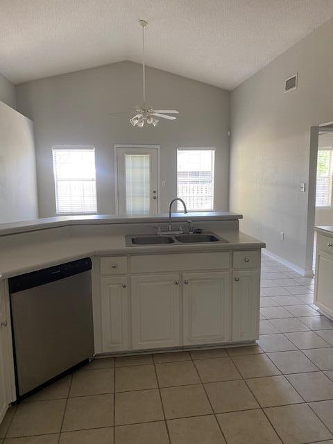 Building Photo - 8045 Hartington Dr