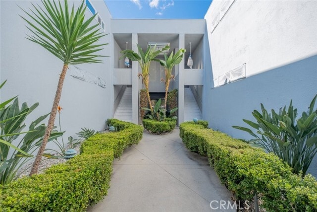 Building Photo - 432 S Sierra Madre Blvd