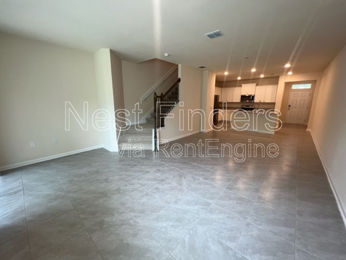 Building Photo - 268 Pasadena Dr