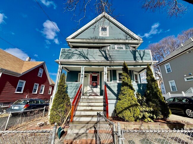 Building Photo - 202 Fayette St