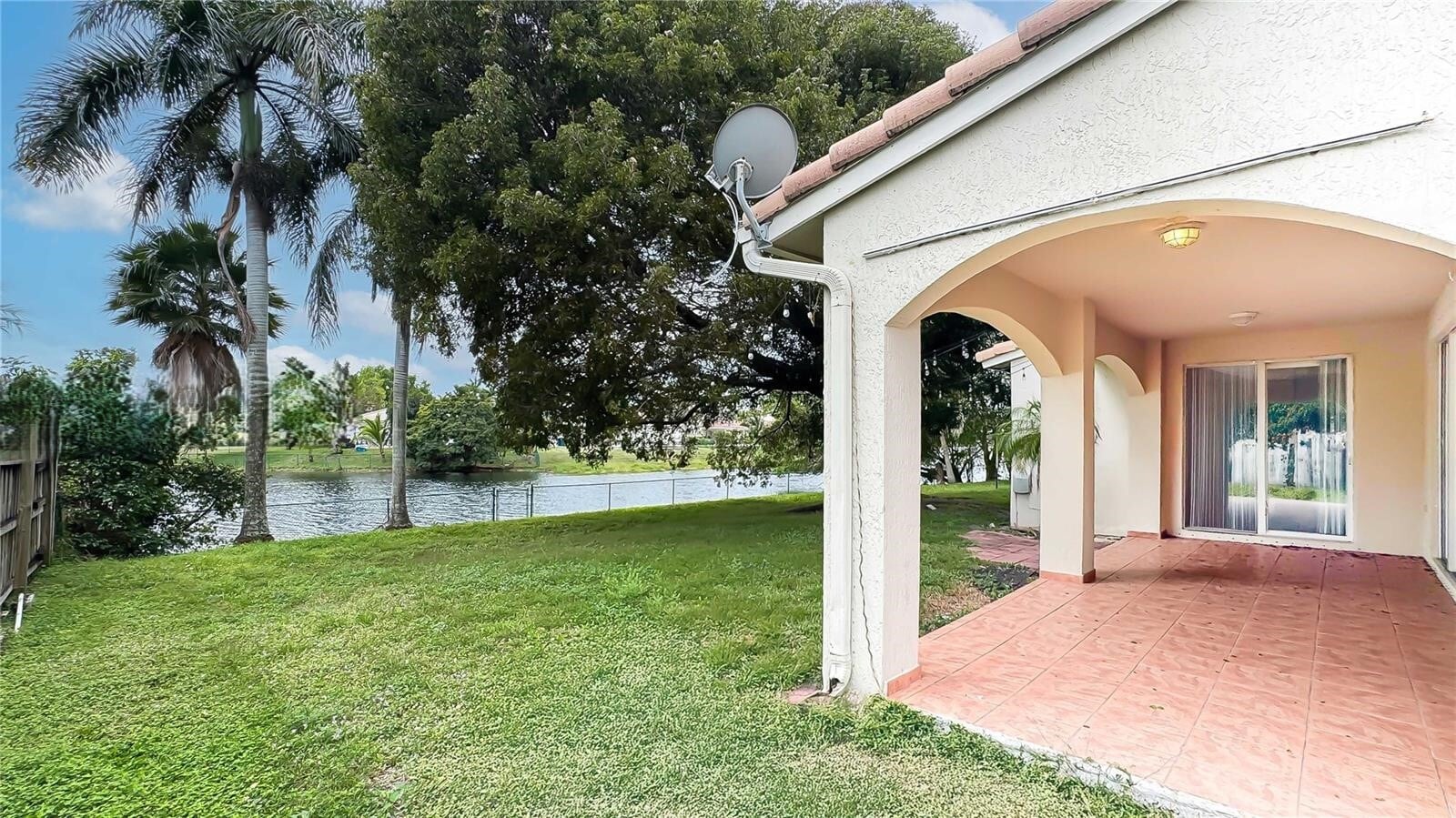 Building Photo - 2398 SW 132nd Ter