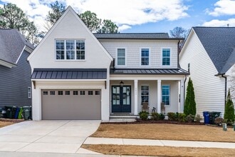 Building Photo - Incredible 5BD, 5BA North Raleigh Home with Bonus Room and Exercise Space