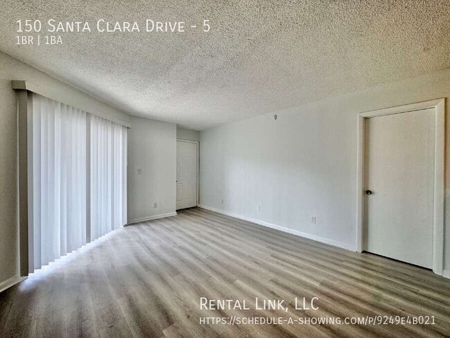 Building Photo - 150 Santa Clara Dr