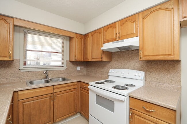 Building Photo - 11914 Meadowpass St