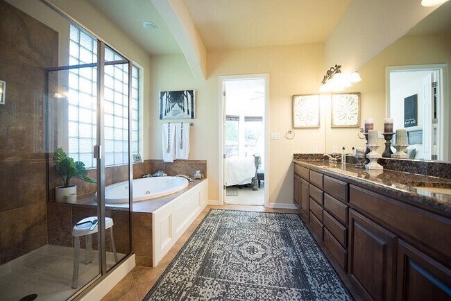 Building Photo - 3434 Alexandrite Way